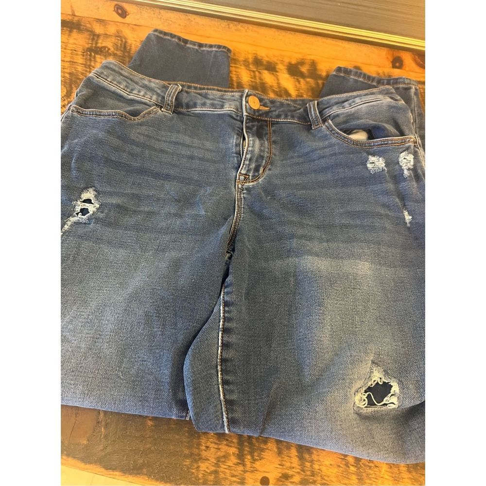 Maurice’s Rise-Rise Jeans Size L